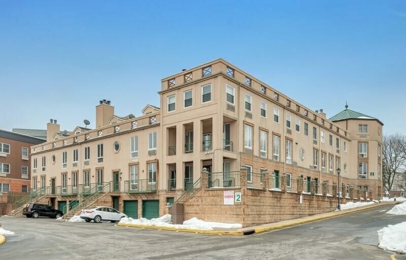 Montclair Mews 1 50 pine st unit 211 montclair nj primary photo e1674761622373