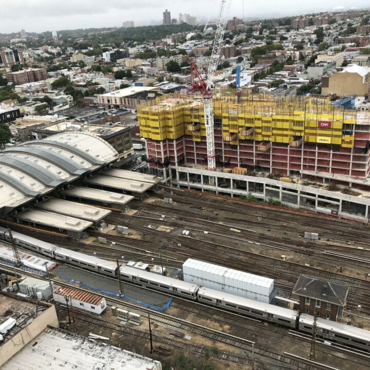 Crossing at Jamaica Station Construction 3 IMG 0962